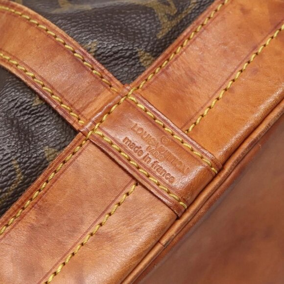 LOUIS VUITTON Monogram Noe Shoulder Bag - Picture 12 of 16